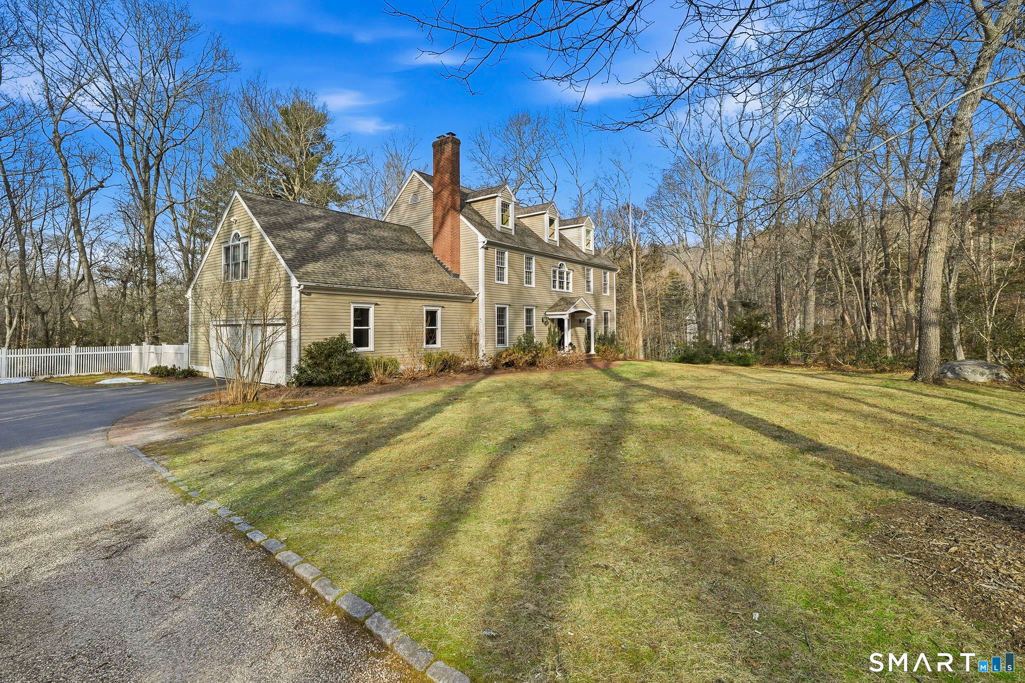 12 Matson Ridge Old Lyme, CT 06371 - Photo 2 of 40