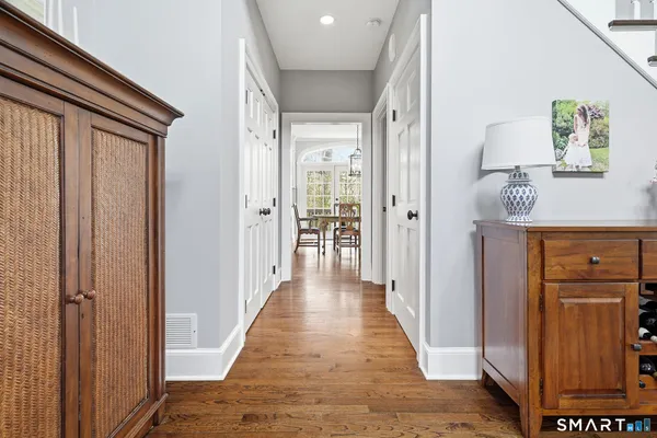 $1,200,000 | 12 Matson Ridge, Old Lyme, CT 06371