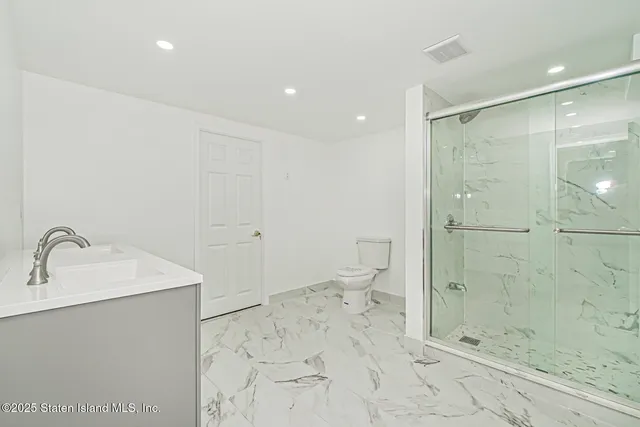 $779,000 | 3601 Hylan Boulevard | Great Kills