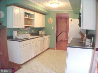 1027 Warren Road West Chester, PA 19382 - Photo 3 of 6 Gallery Image 3
