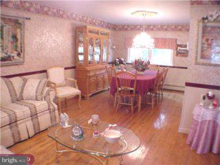 1027 Warren Road West Chester, PA 19382 - Photo 4 of 6 Gallery Image 4