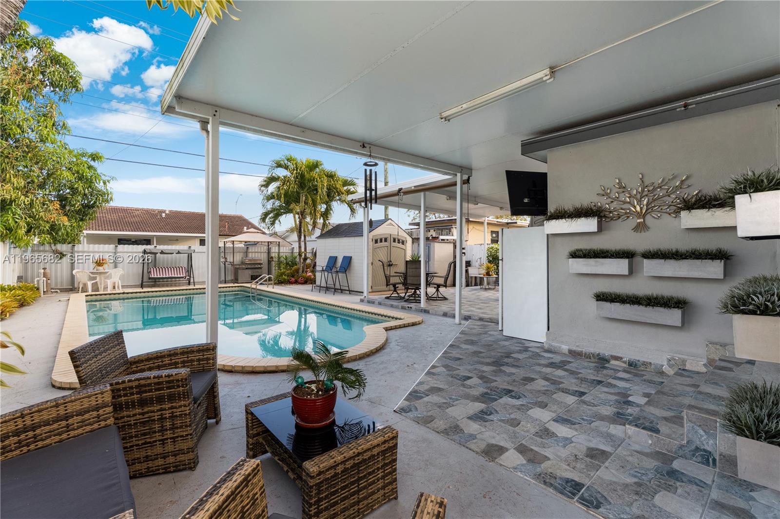 351 East 13th Street Hialeah, FL 33010 - Photo 14 of 33