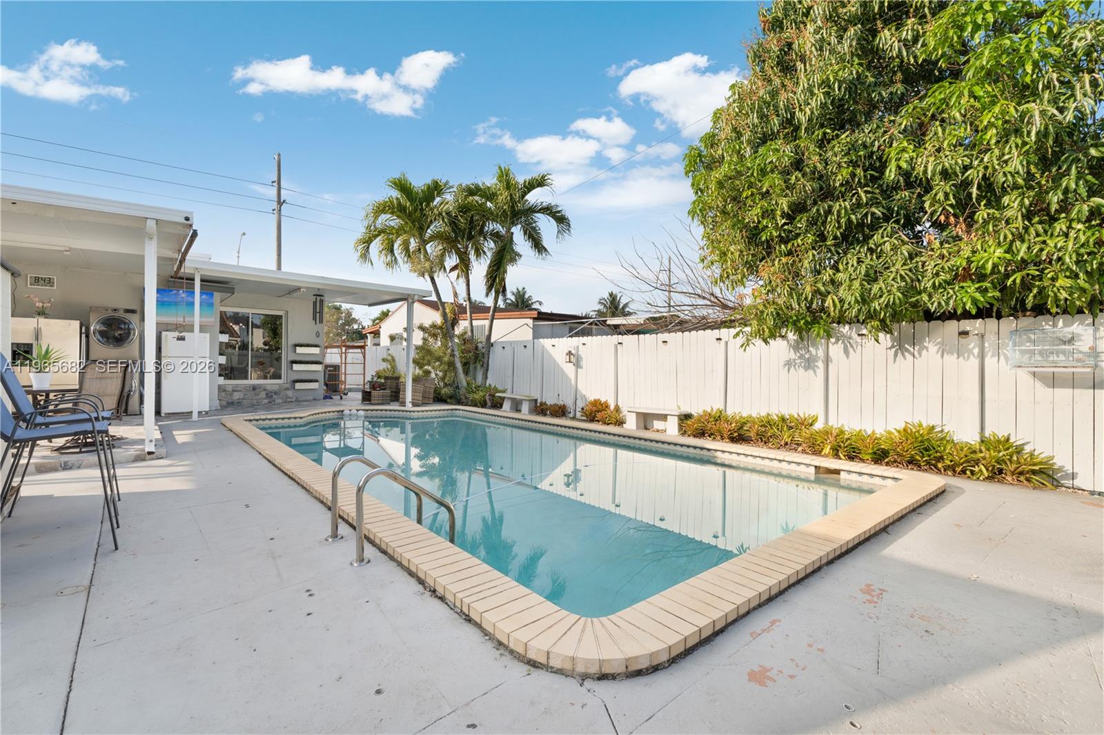 351 East 13th Street Hialeah, FL 33010 - Photo 16 of 33