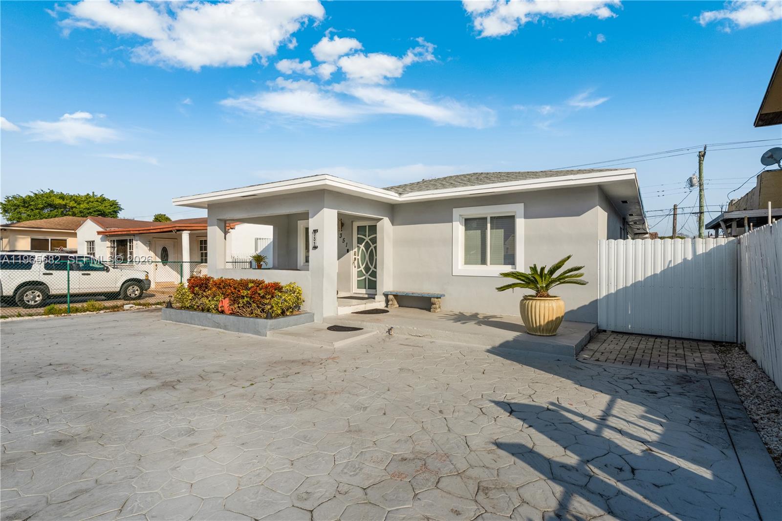 351 East 13th Street Hialeah, FL 33010 - Photo 25 of 33