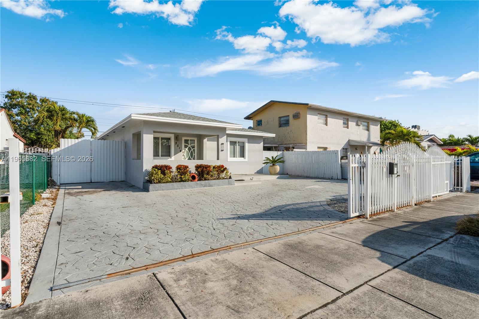 351 East 13th Street Hialeah, FL 33010 - Photo 26 of 33