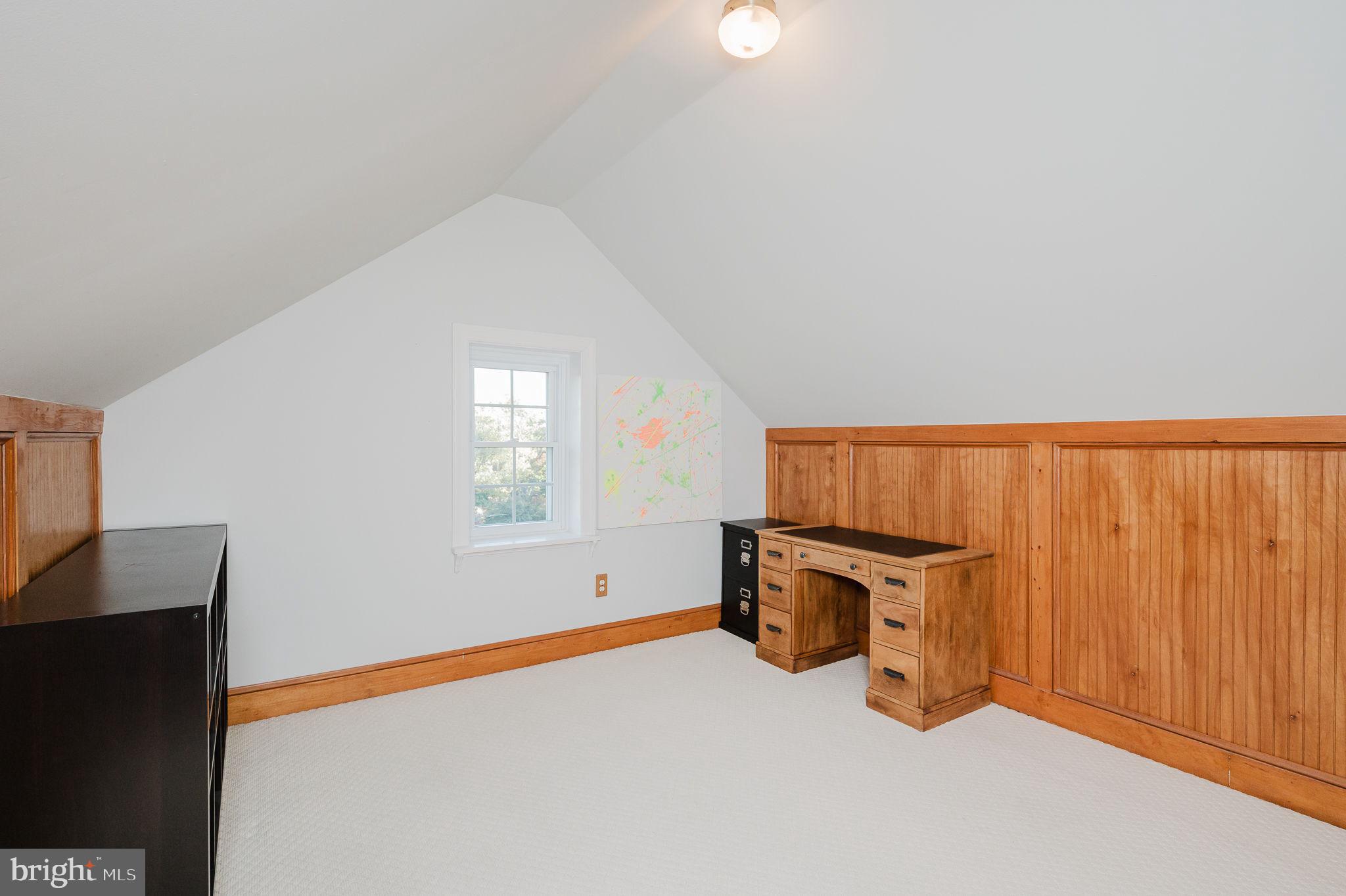 625 Yarmouth Road Towson, MD 21286 - Photo 42 of 69 an empty room with a window