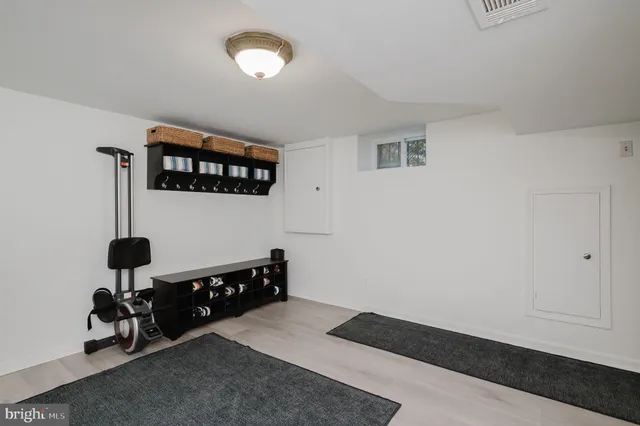 a view of sign board