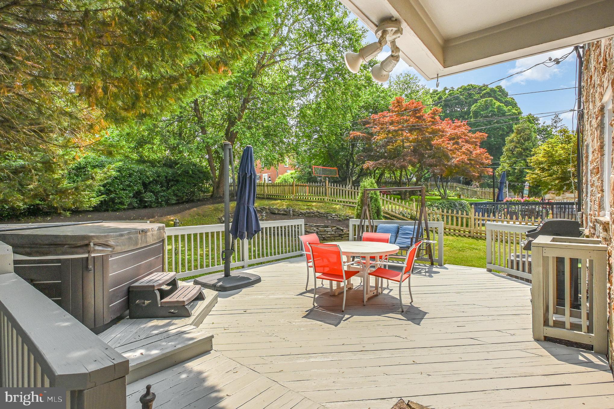 625 Yarmouth Road Towson, MD 21286 - Photo 49 of 69 Large Deck