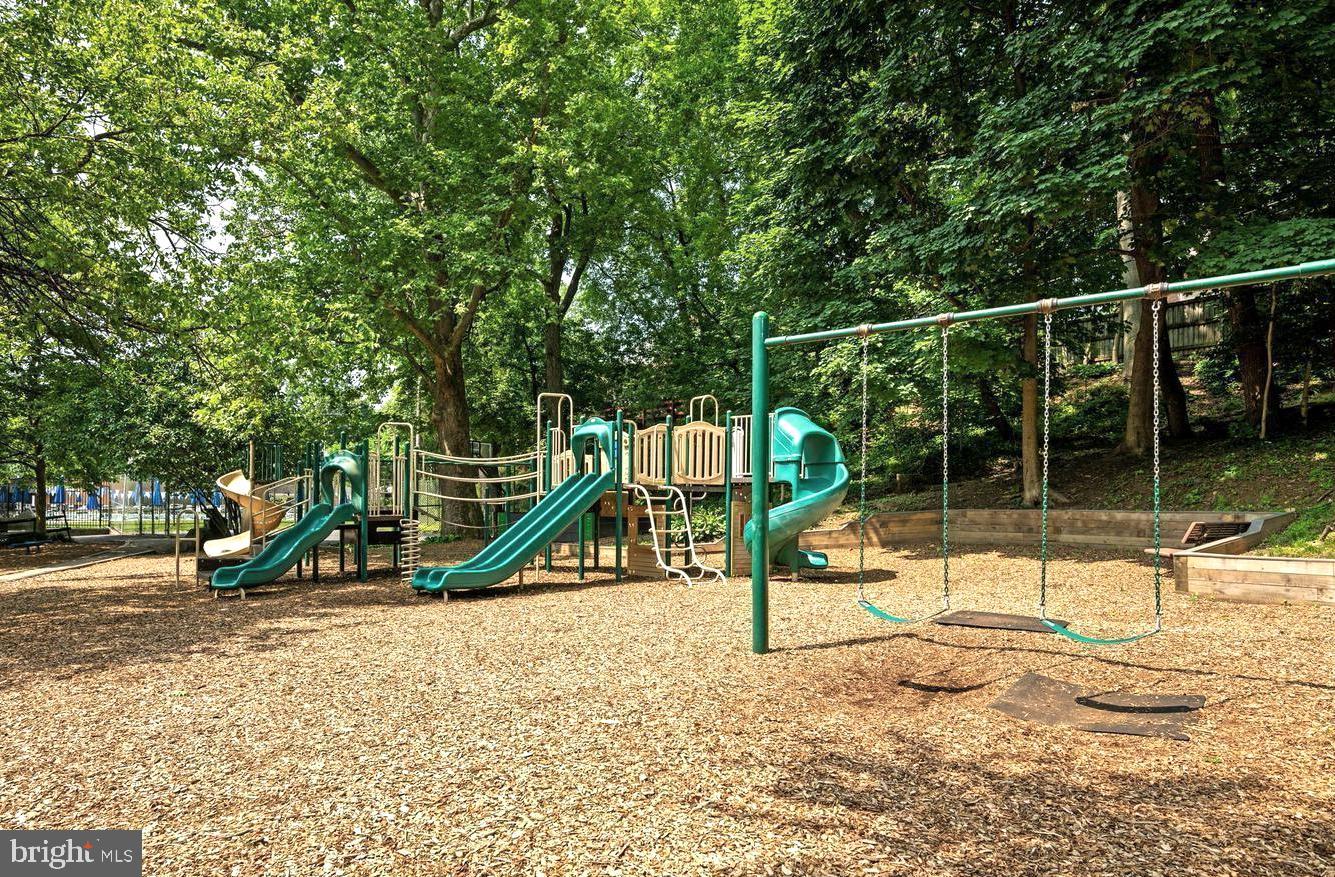 625 Yarmouth Road Towson, MD 21286 - Photo 63 of 69 Community Playground