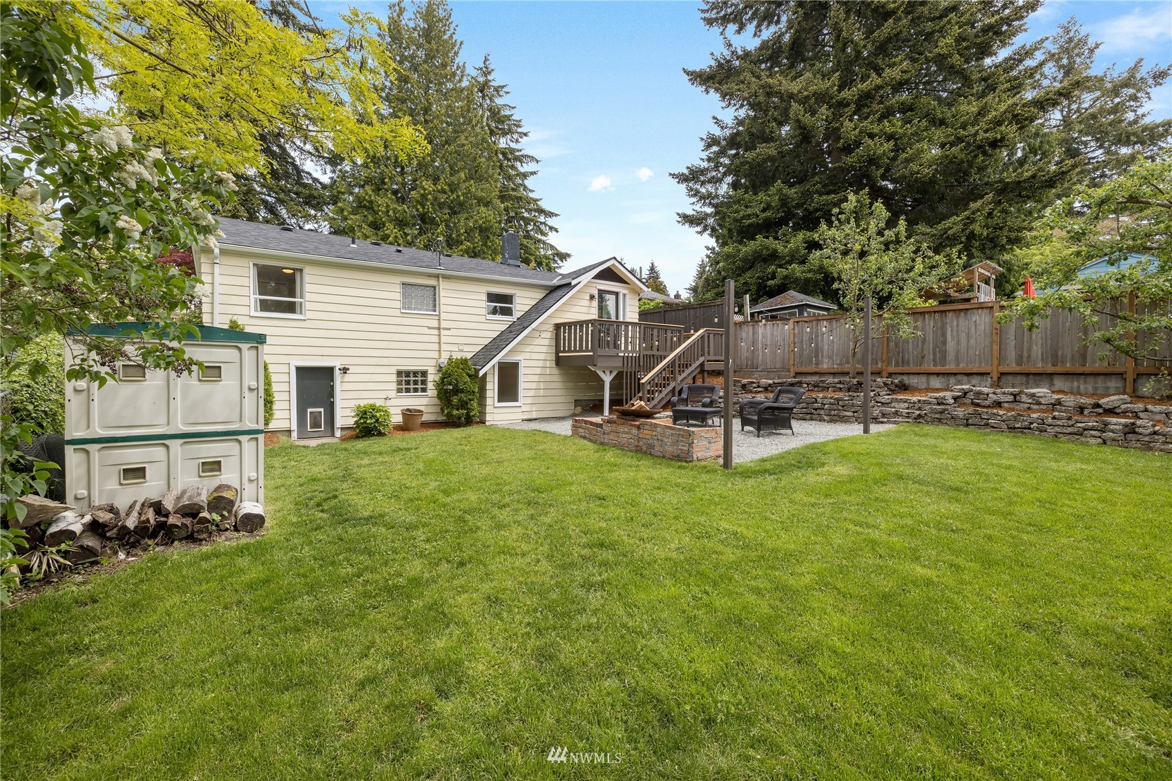 3933 Southwest Webster Street Seattle, WA 98136 - Photo 23 of 28 Gallery Image 23
