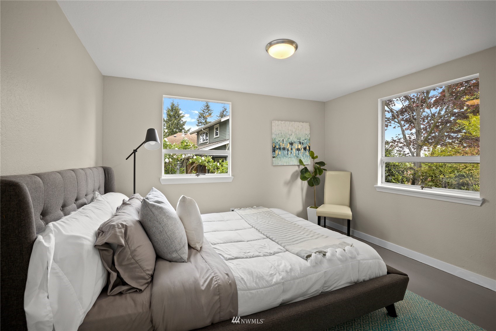 3933 Southwest Webster Street Seattle, WA 98136 - Photo 9 of 28 Gallery Image 9