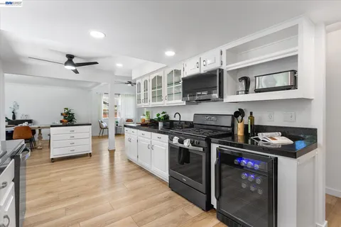 $1,579,000 | 5736 Medallion Court, Castro Valley, CA 94552
