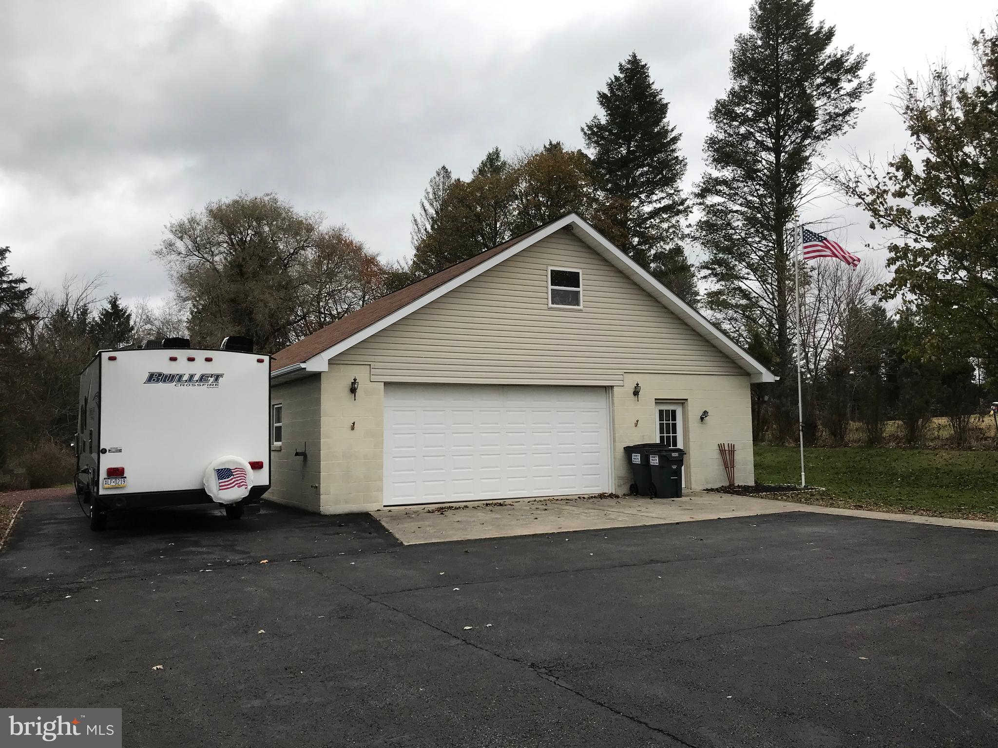 3440 Fireline Road Palmerton, PA 18071 - Photo 3 of 30 Gallery Image 3
