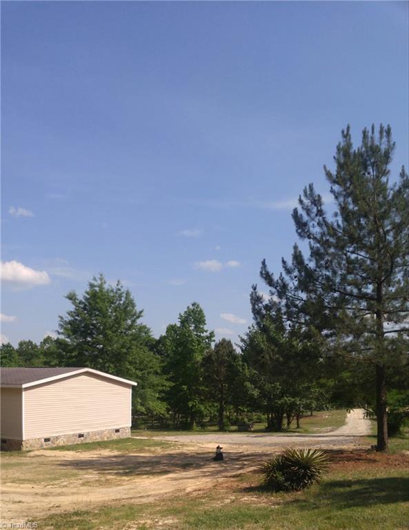 2512 Mountain View Road Asheboro, NC 27205 - Photo 2 of 30 Gallery Image 2