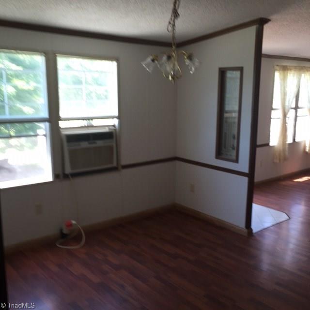 2512 Mountain View Road Asheboro, NC 27205 - Photo 15 of 30 Gallery Image 15