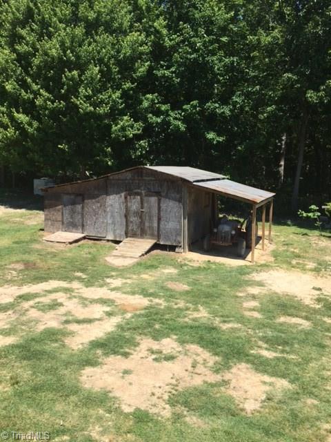 2512 Mountain View Road Asheboro, NC 27205 - Photo 7 of 30 Gallery Image 7