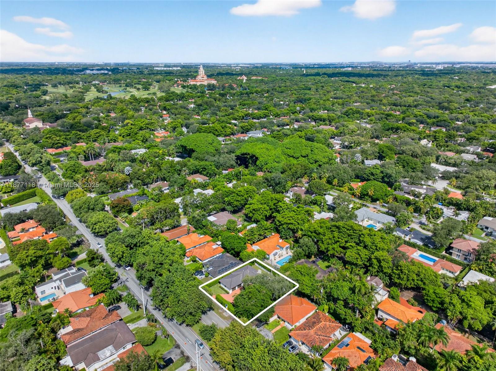 635 Bird Road Coral Gables, FL 33146 - Photo 24 of 25 an aerial view of residential houses with outdoor space and trees