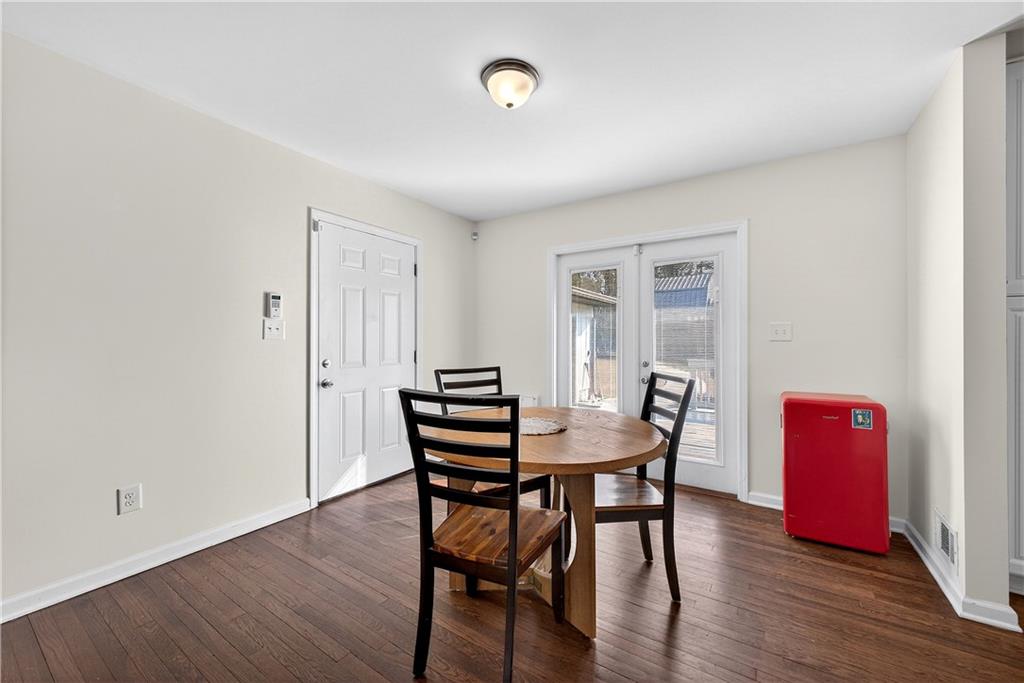 3823 Danbury Lane Decatur, GA 30032 - Photo 7 of 24