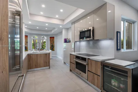 $1,749,000 | 20940 Northeast 31st Place, Aventura, FL 33180