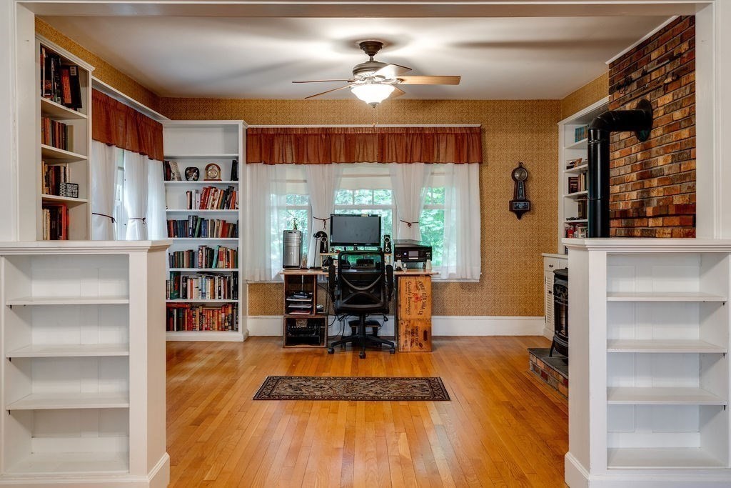 28 Ridgeland Road Shrewsbury, MA 01545 - Photo 12 of 41 Gallery Image 12