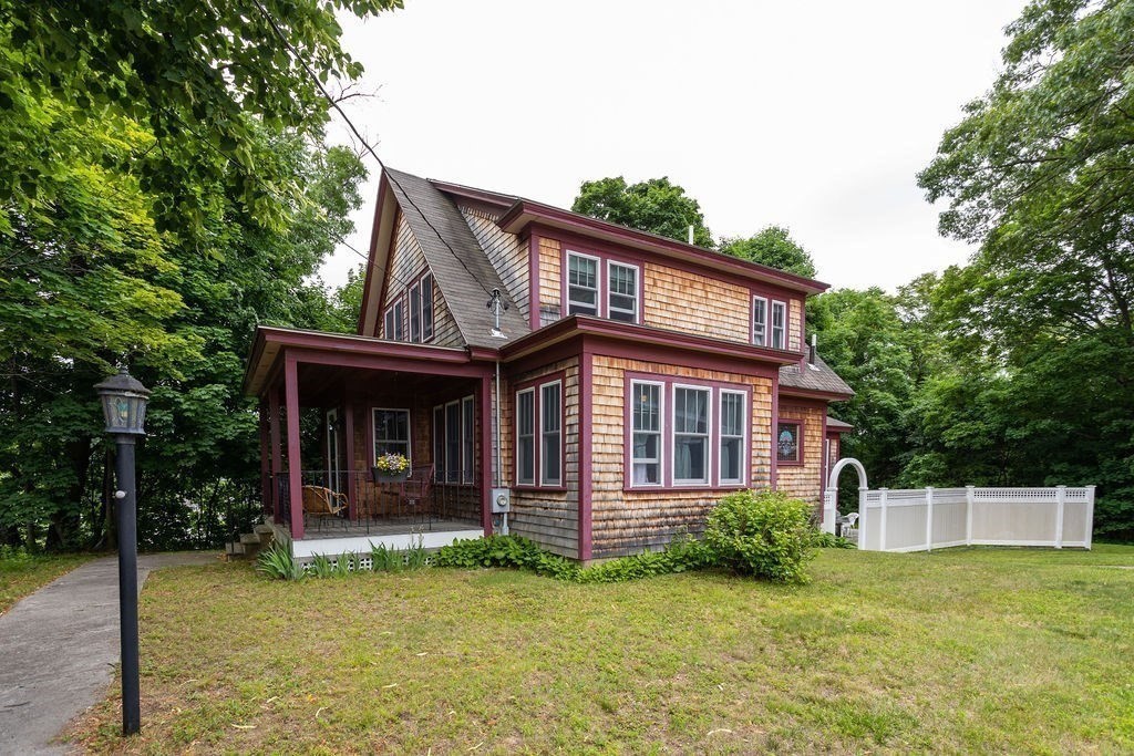28 Ridgeland Road Shrewsbury, MA 01545 - Photo 32 of 41 Gallery Image 32