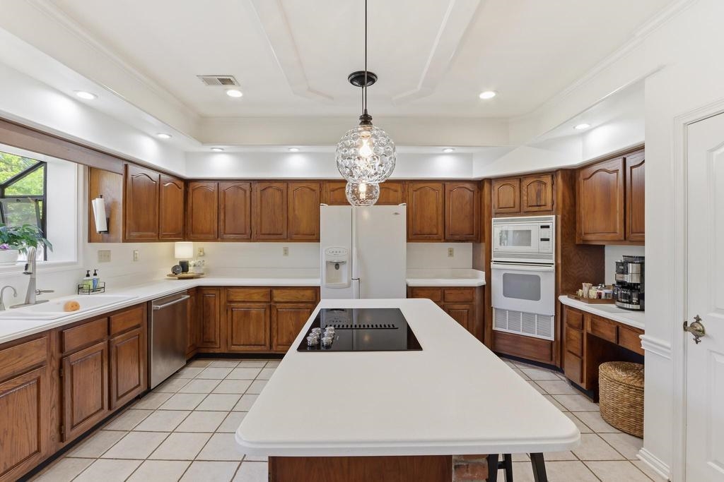 8384 Rochester Cove Germantown, TN 38139 - Photo 10 of 34