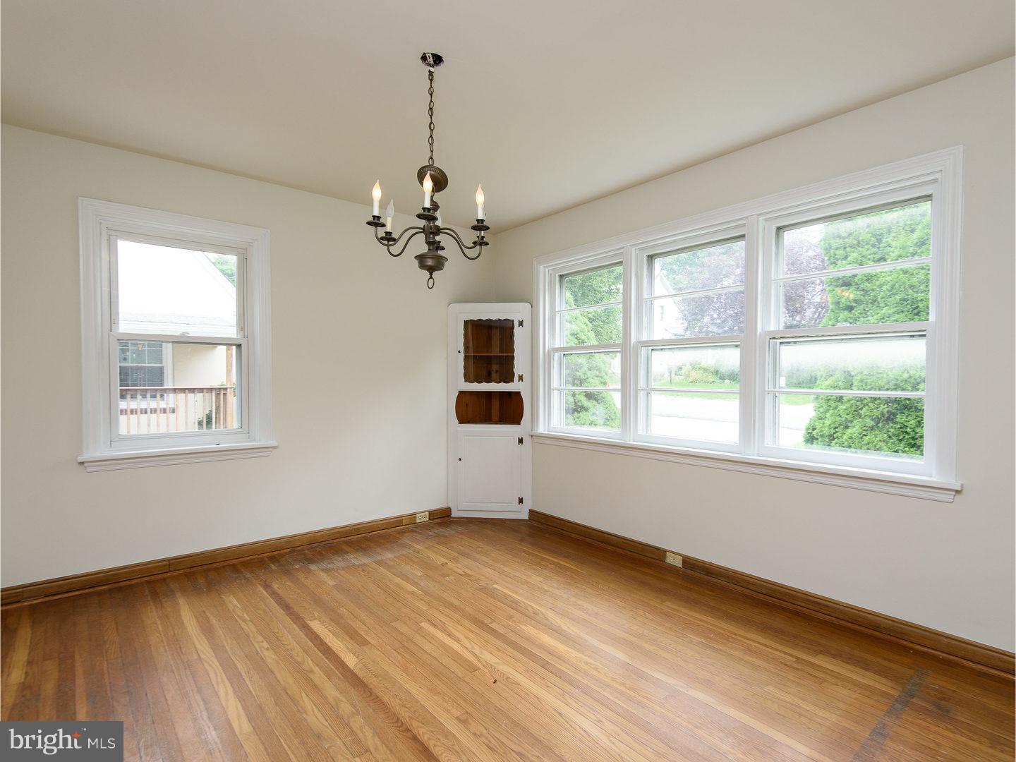 30 Manor Road Paoli, PA 19301 - Photo 7 of 24