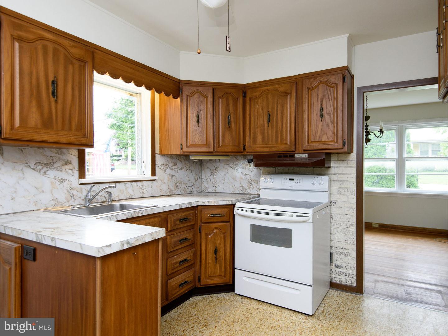 30 Manor Road Paoli, PA 19301 - Photo 9 of 24