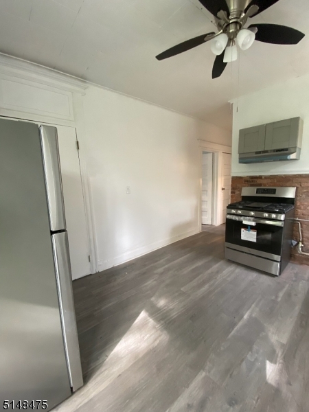 46 Prospect Street, Unit 2 Bloomfield, NJ 07003 - Photo 21 of 33