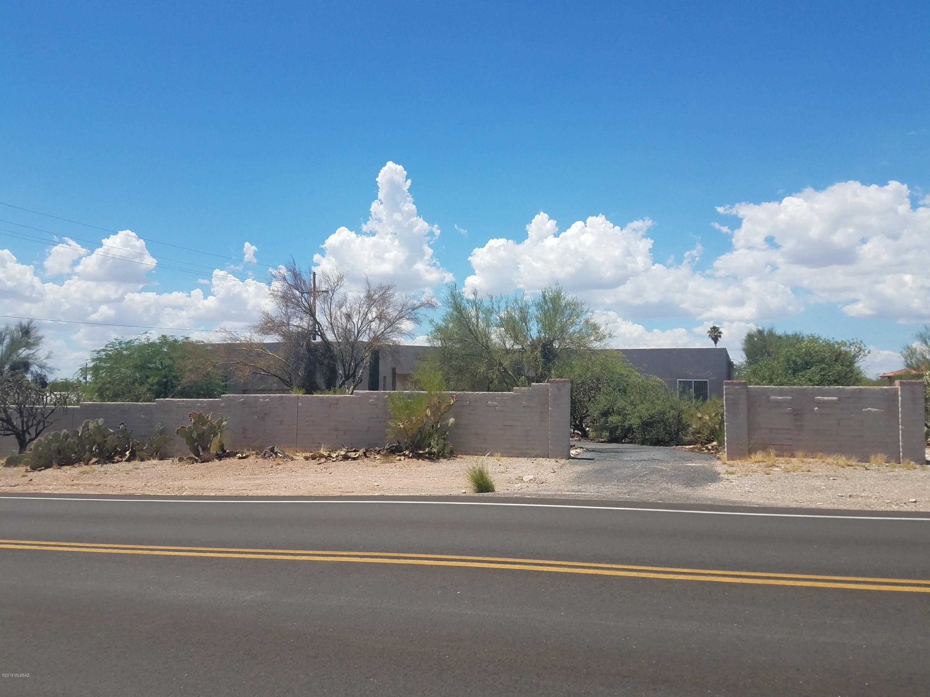 4415 North Pontatoc Road Tucson, AZ 85718 - Photo 2 of 27