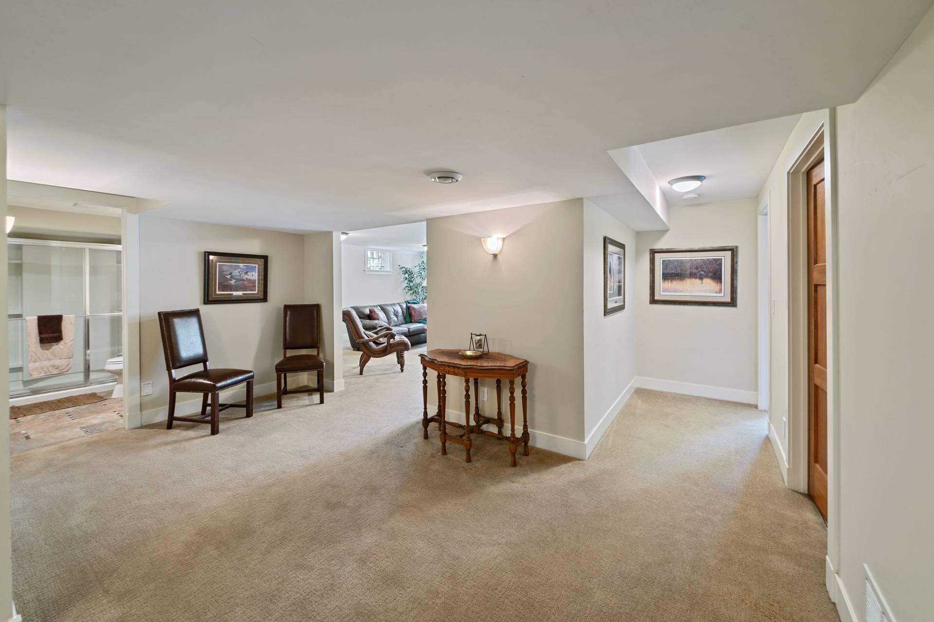 220 Glenbrook Road North Wayzata, MN 55391 - Photo 16 of 33