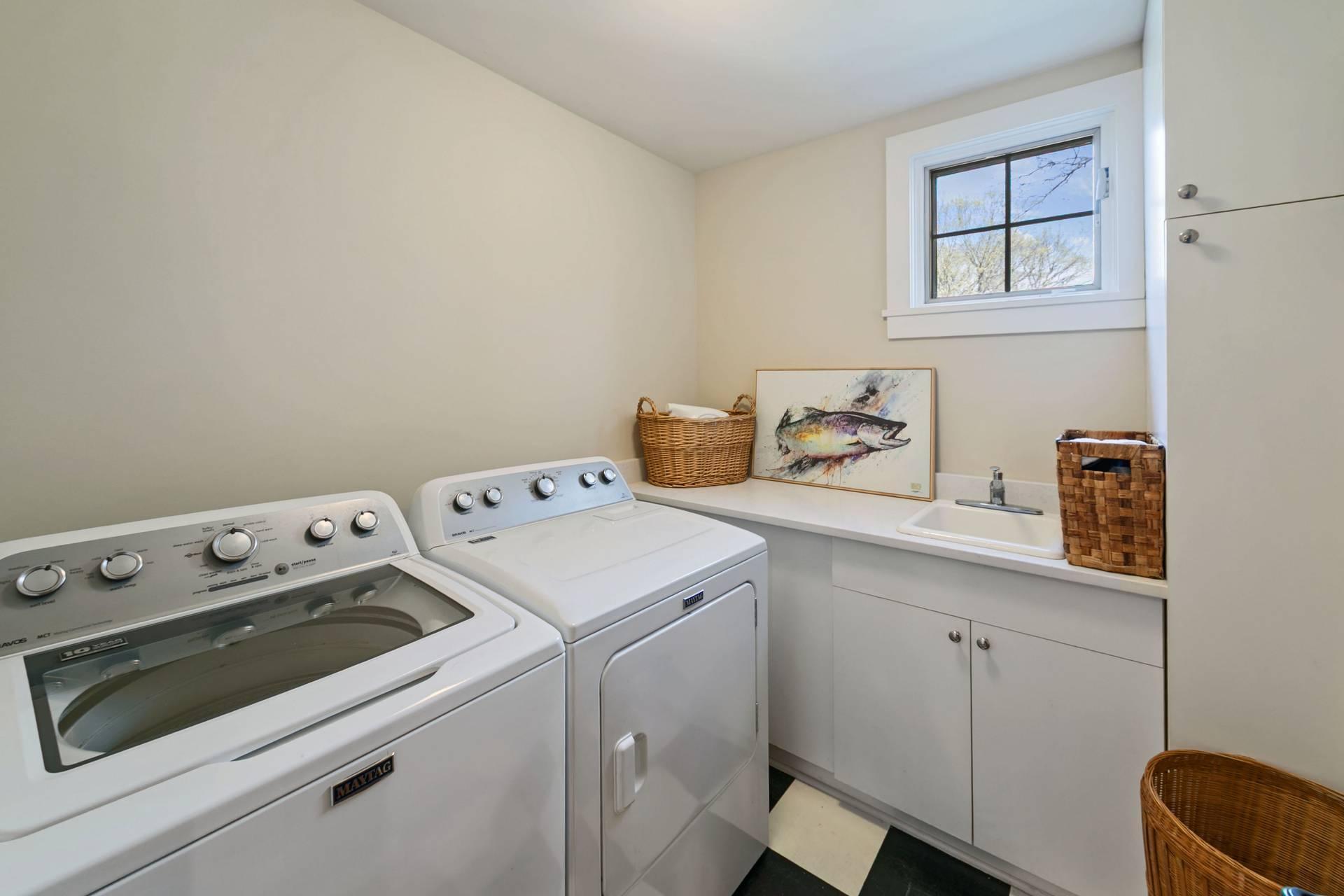 220 Glenbrook Road North Wayzata, MN 55391 - Photo 26 of 33