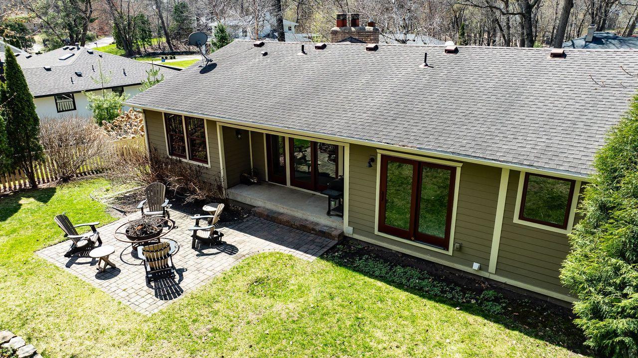 220 Glenbrook Road North Wayzata, MN 55391 - Photo 29 of 33