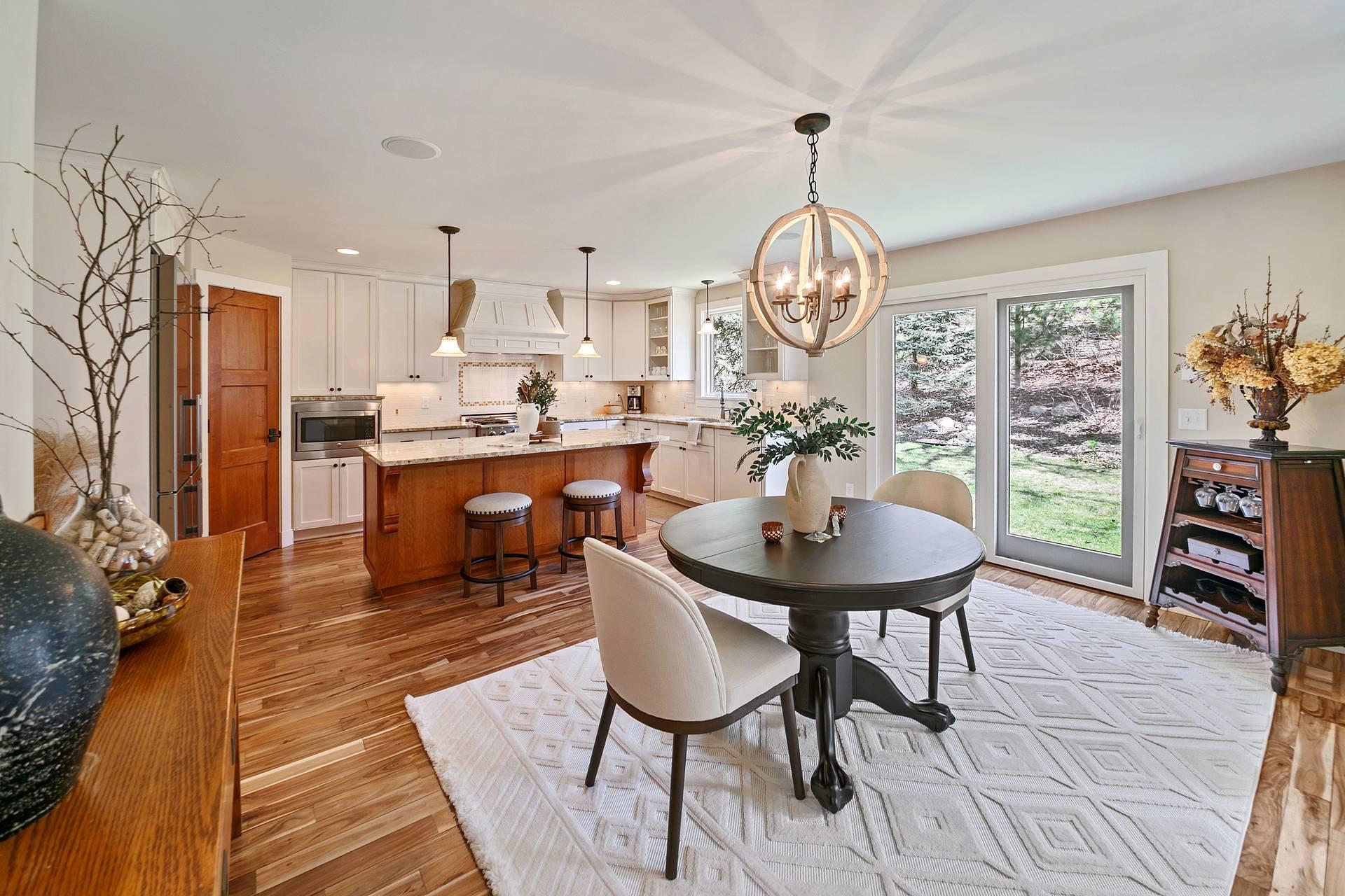 220 Glenbrook Road North Wayzata, MN 55391 - Photo 8 of 33
