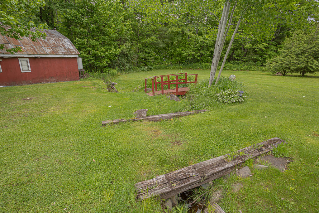 91 U.S. Rte 2 Wilton, ME 04294 - Photo 29 of 37 sandyriverrealty-36