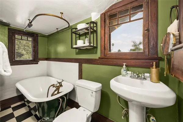 $1,800,000 | 577 North Chester Avenue, Pasadena, CA 91106