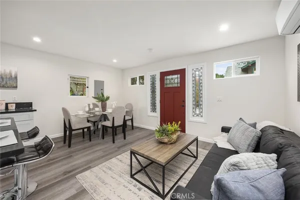 $1,800,000 | 577 North Chester Avenue, Pasadena, CA 91106