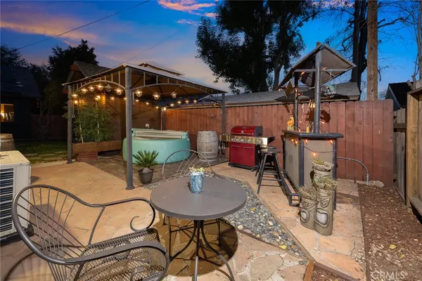 $1,800,000 | 577 North Chester Avenue, Pasadena, CA 91106