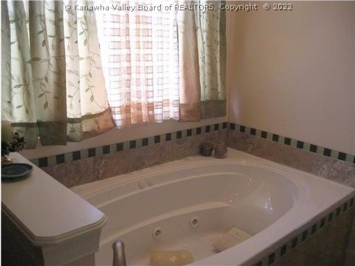 4019 Ridgeview Lane Hurricane, WV 25526 - Photo 12 of 16 Gallery Image 12