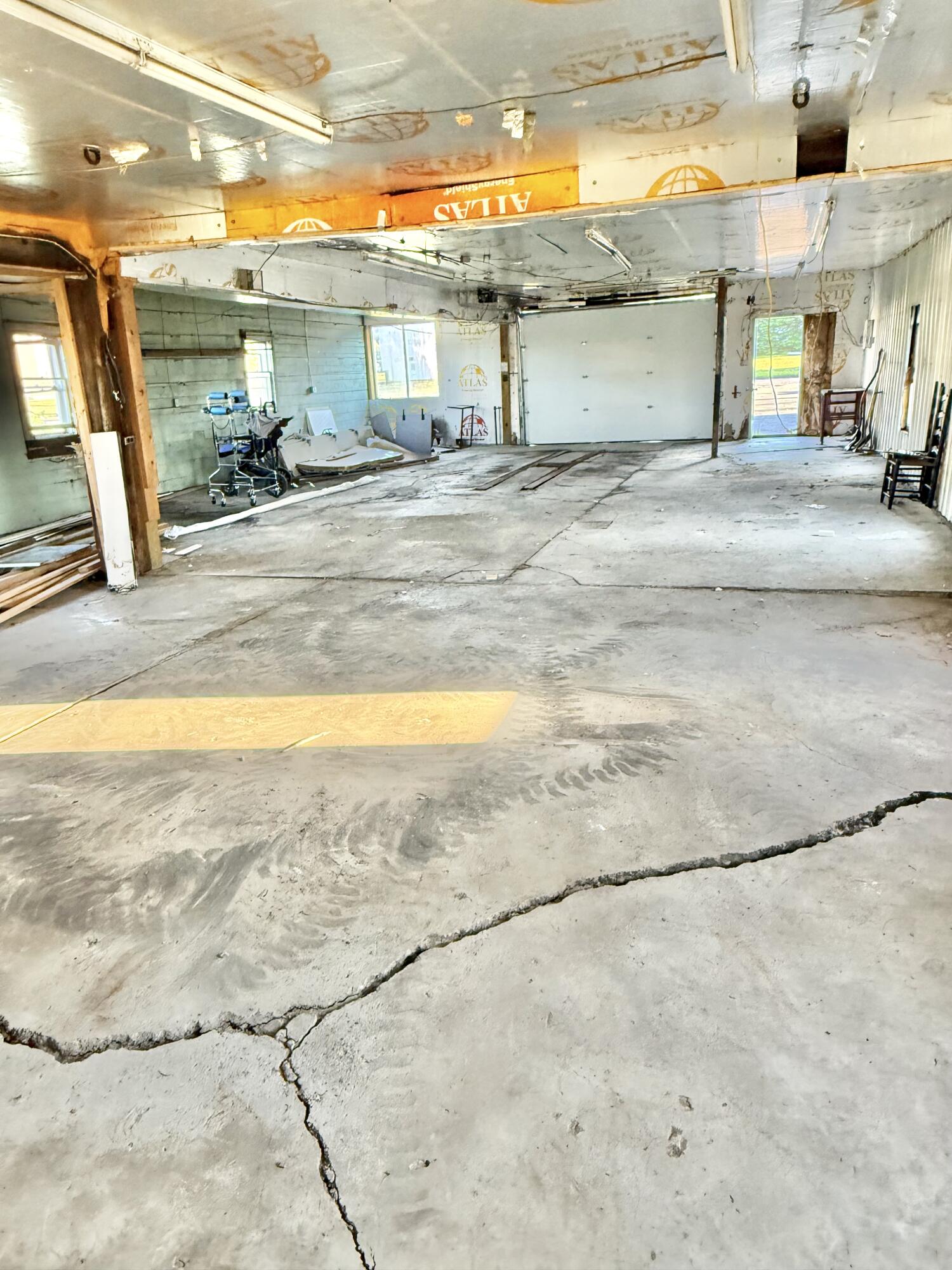 982 Main Street Grand Isle, ME 04746 - Photo 87 of 97 Garage