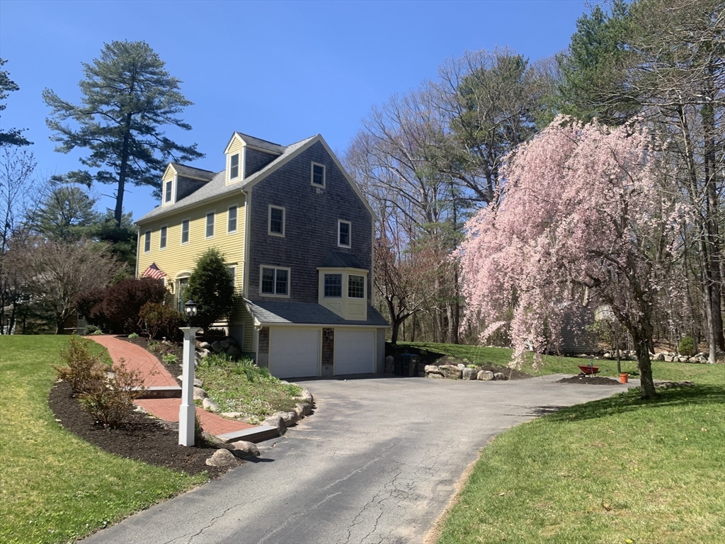 101 River Road Hanover, MA 02339 - Photo 2 of 42