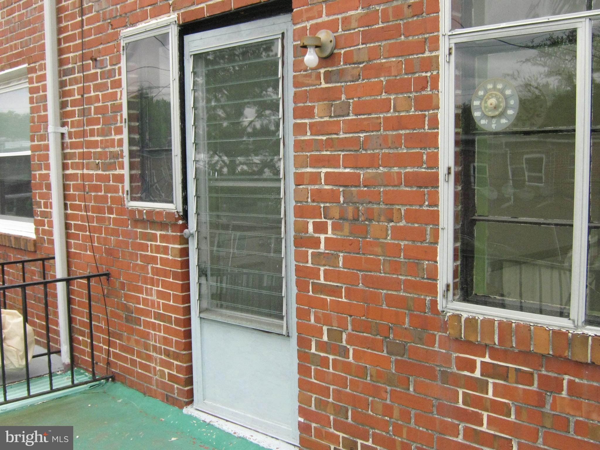 1141 Wedgewood Road Baltimore, MD 21229 - Photo 16 of 29