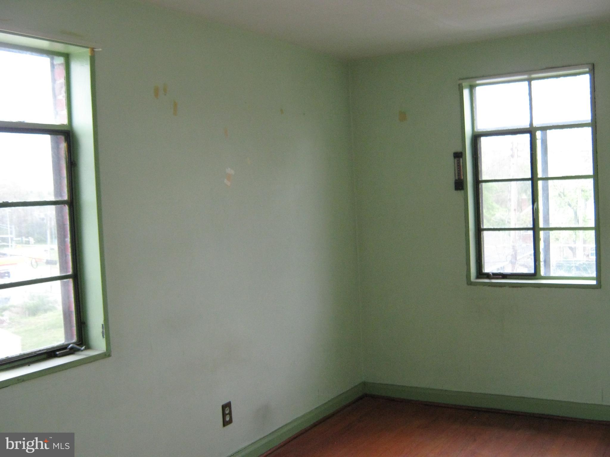 1141 Wedgewood Road Baltimore, MD 21229 - Photo 20 of 29