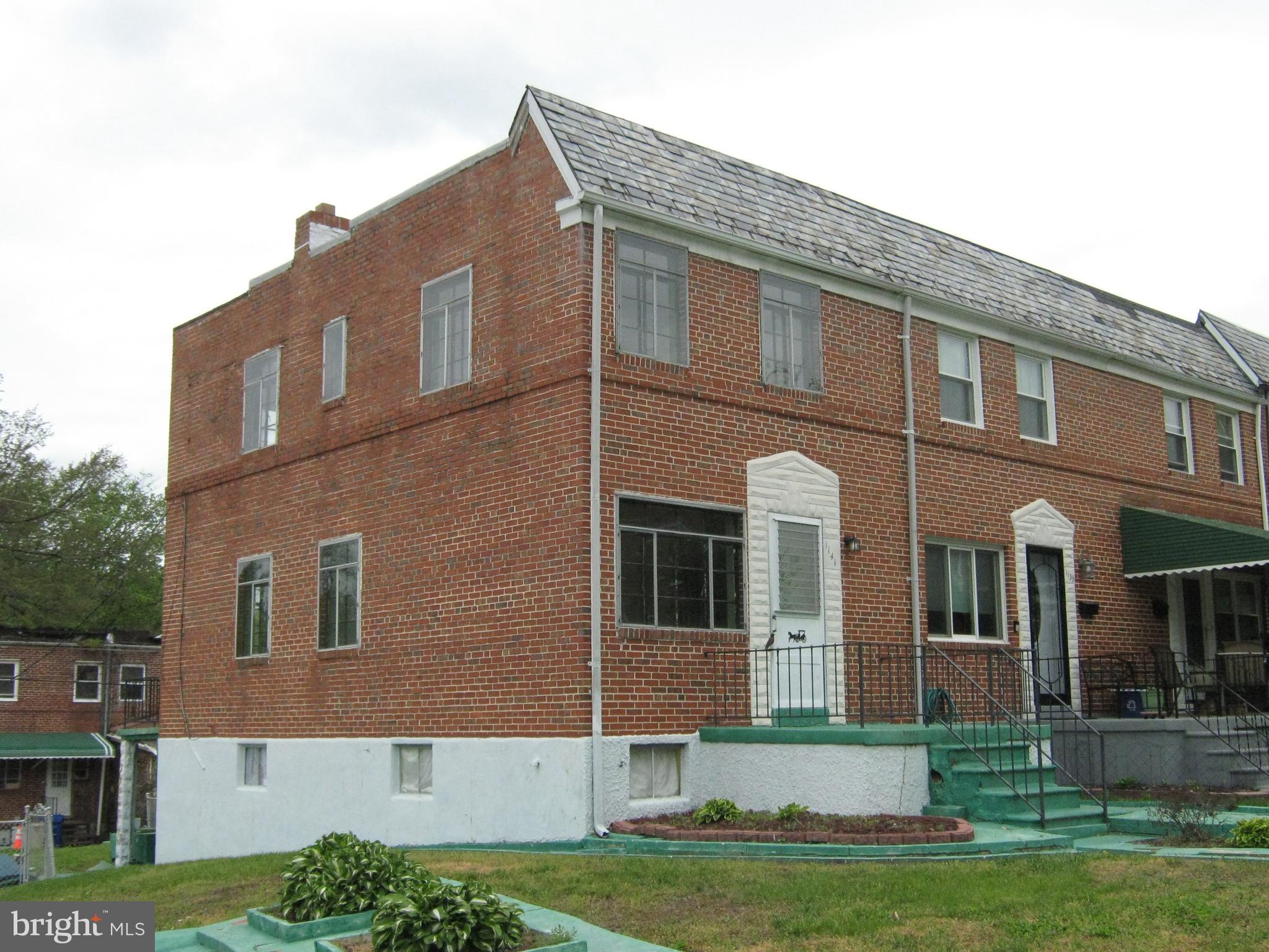 1141 Wedgewood Road Baltimore, MD 21229 - Photo 2 of 29