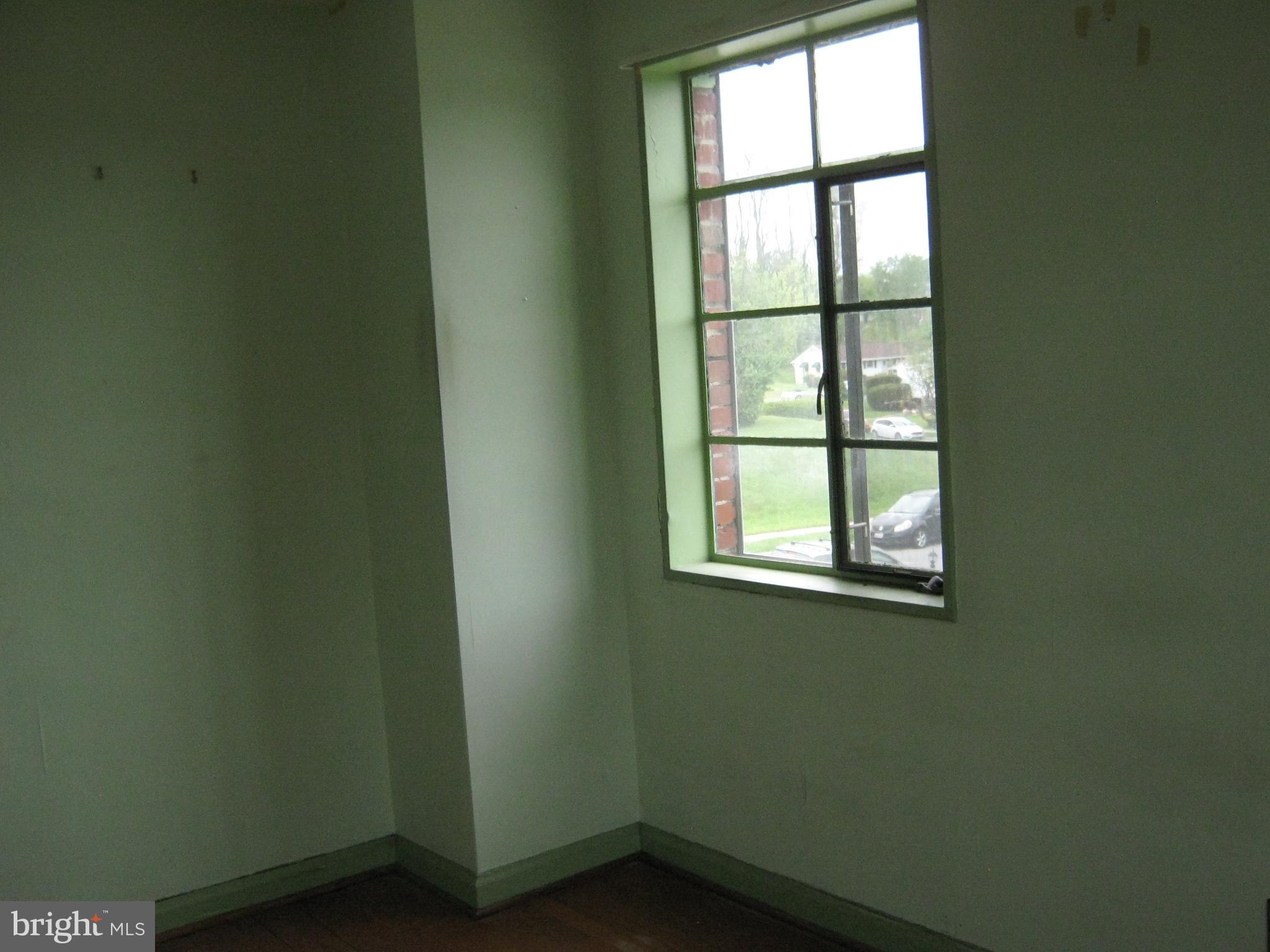 1141 Wedgewood Road Baltimore, MD 21229 - Photo 21 of 29