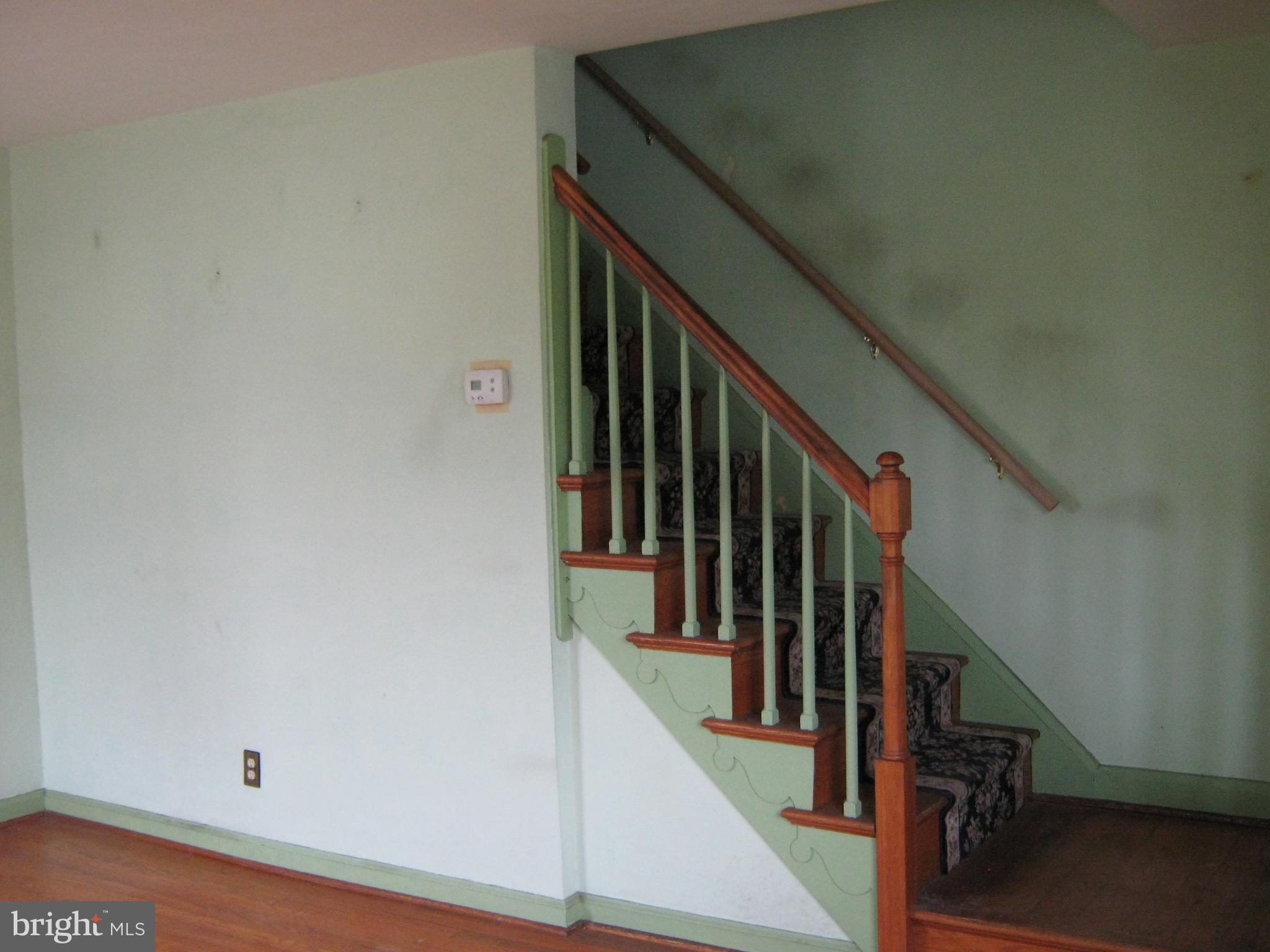 1141 Wedgewood Road Baltimore, MD 21229 - Photo 6 of 29