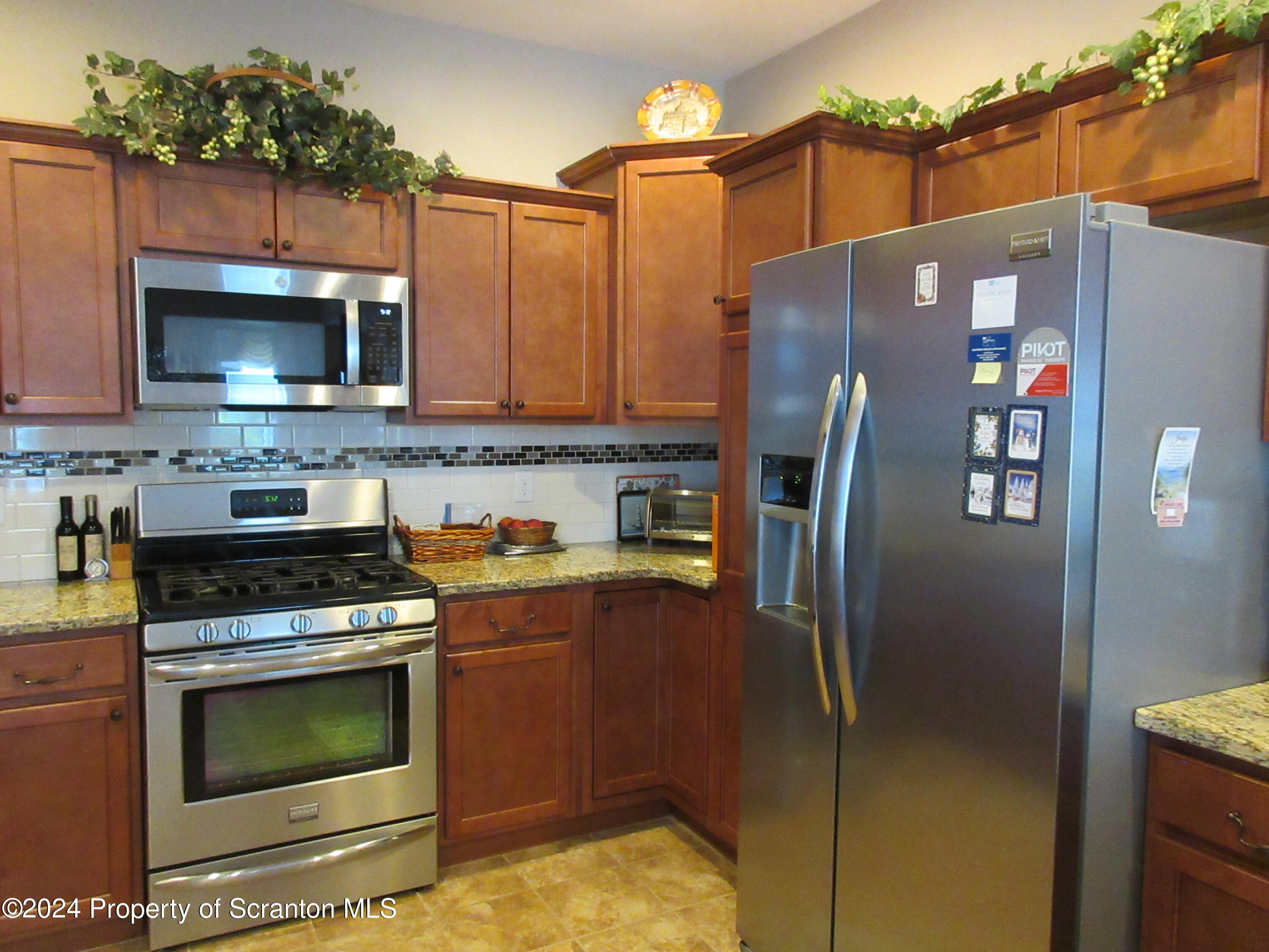 111 Wyndham Road, Unit 111 Clarks Summit, PA 18411 - Photo 11 of 37 Gallery Image 11