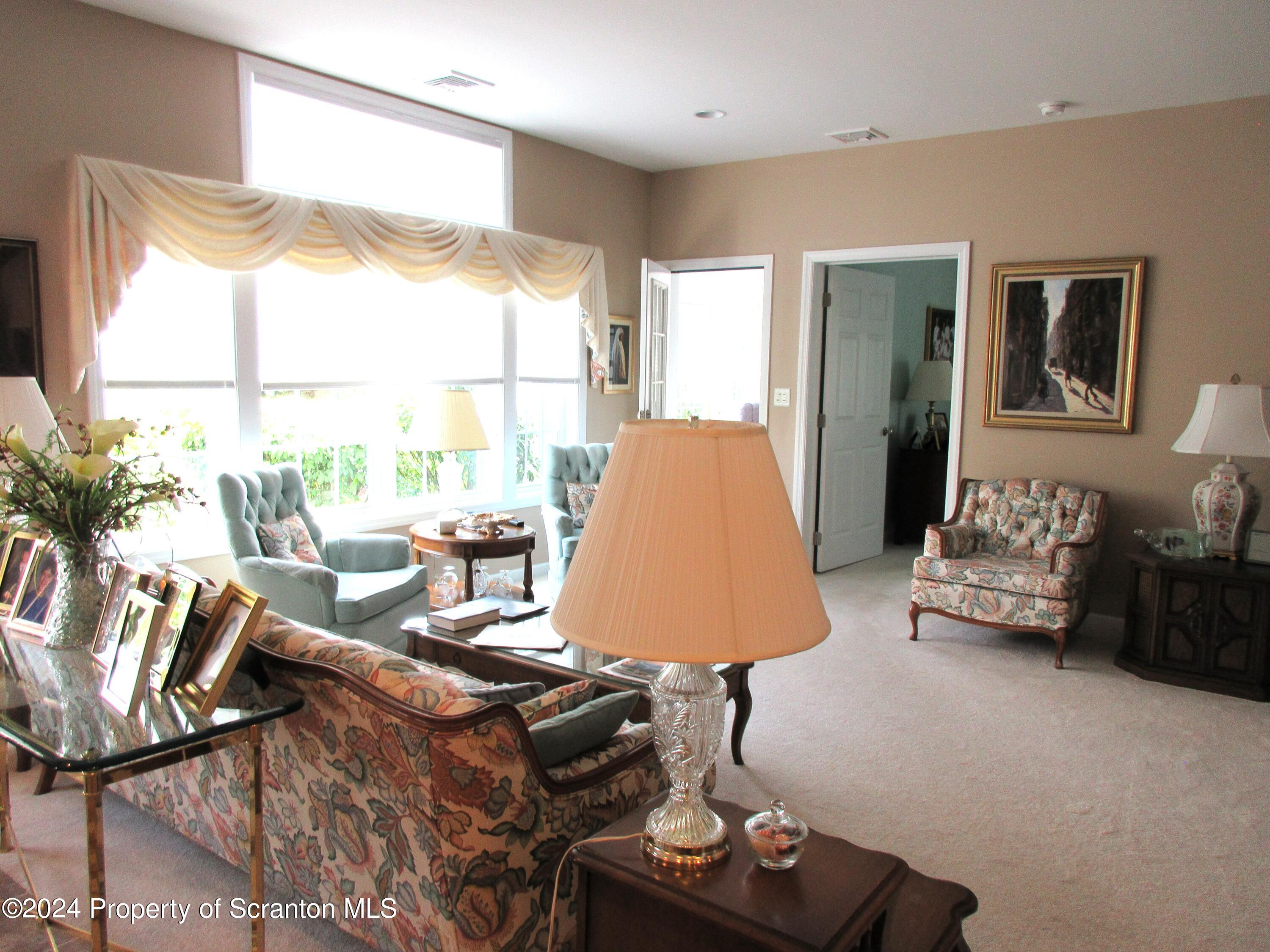 111 Wyndham Road, Unit 111 Clarks Summit, PA 18411 - Photo 13 of 37 Gallery Image 13