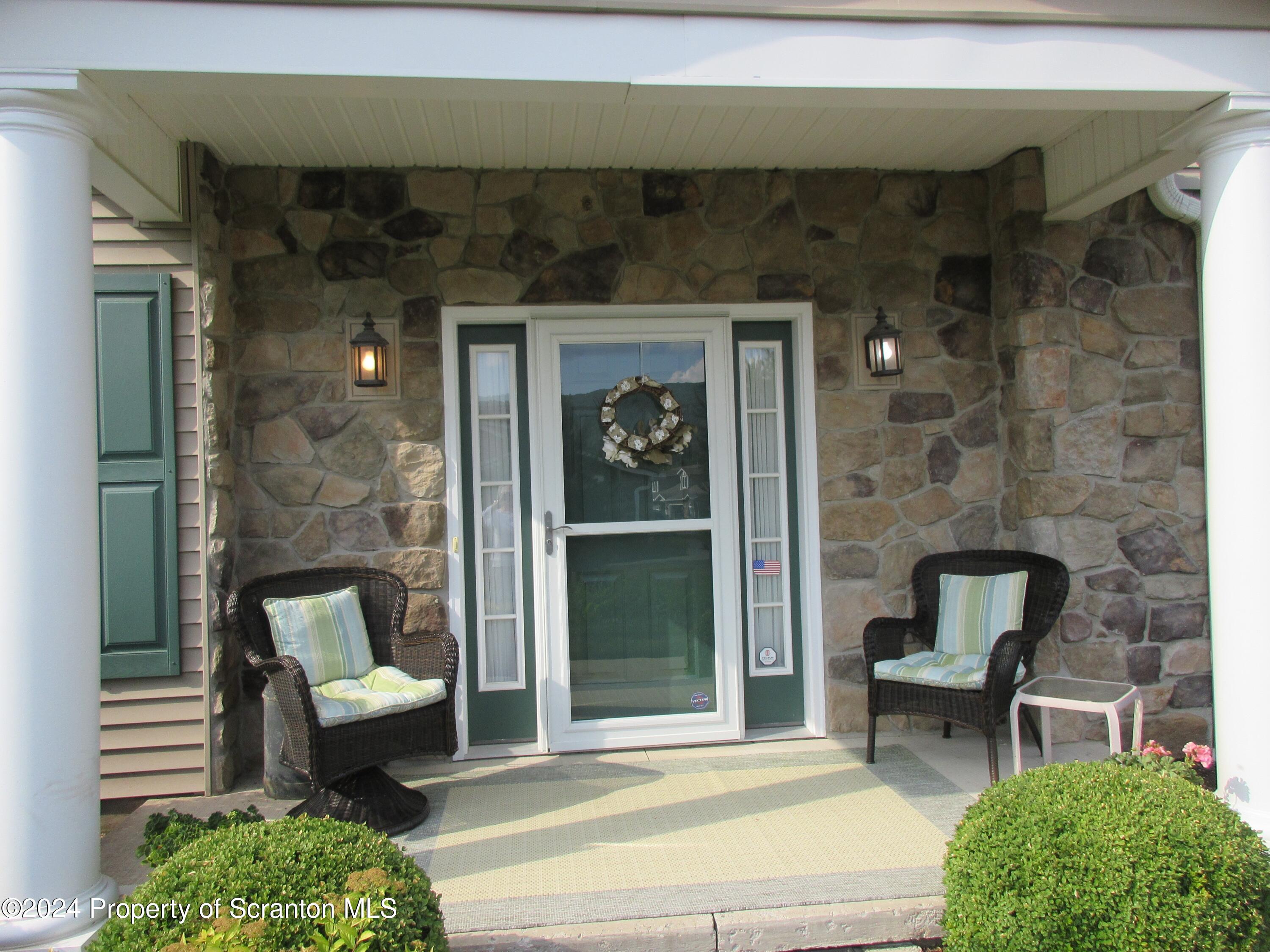 111 Wyndham Road, Unit 111 Clarks Summit, PA 18411 - Photo 3 of 37 Gallery Image 3