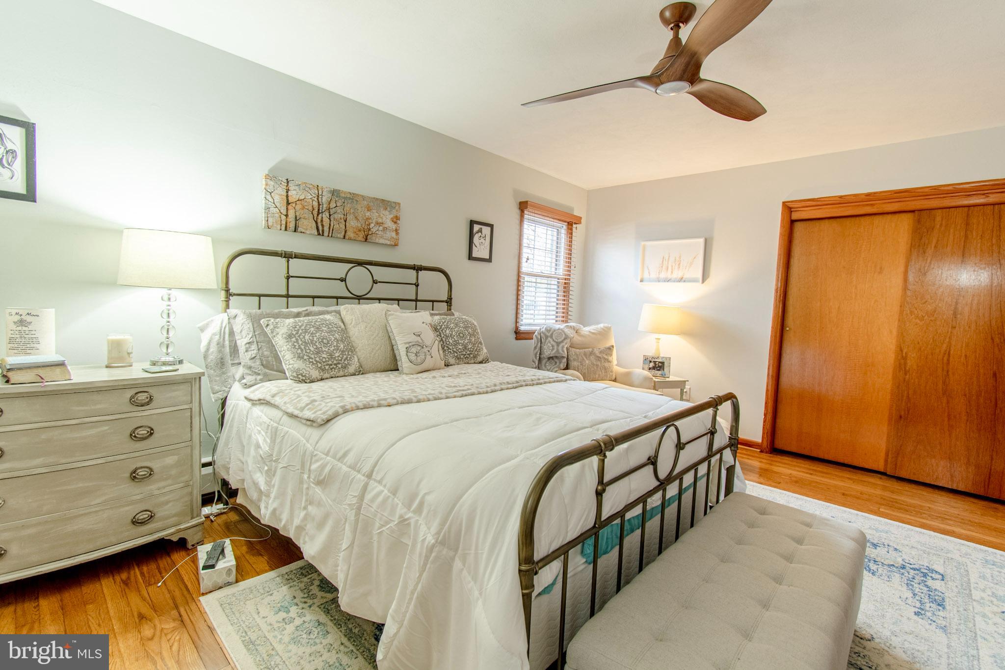 2 Nanticoke Road Cambridge, MD 21613 - Photo 23 of 37 Serene bedroom with vintage charm and warmth.